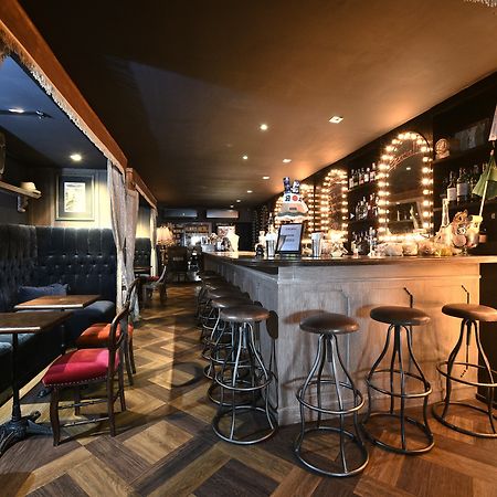 Playhaus Thonglor Hotel Bangkok Exterior photo