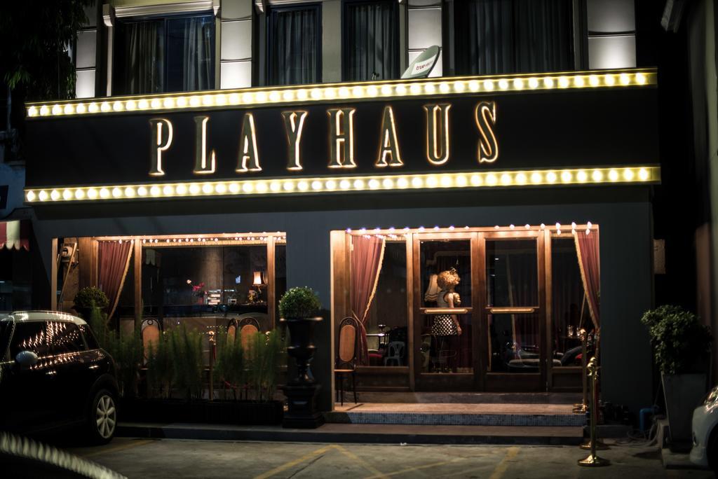 Playhaus Thonglor Hotel Bangkok Exterior photo