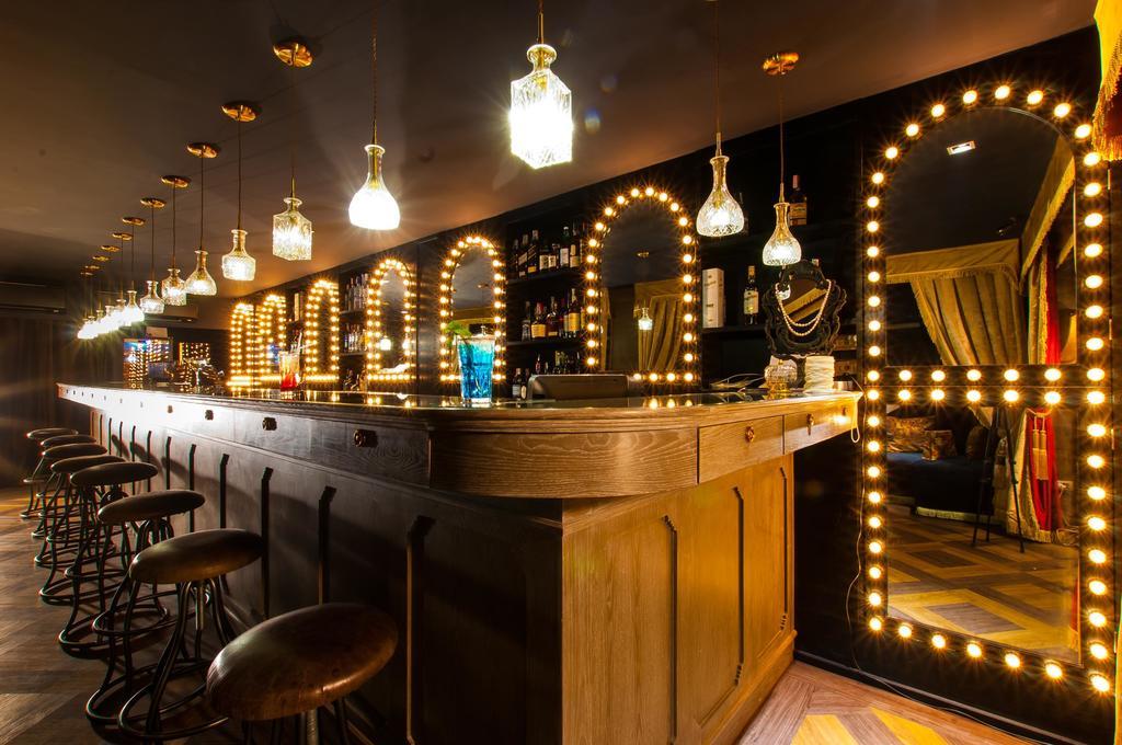 Playhaus Thonglor Hotel Bangkok Exterior photo